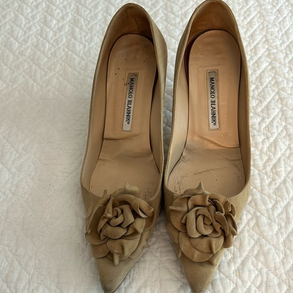 Suede women’s heels - Picture 1 of 4